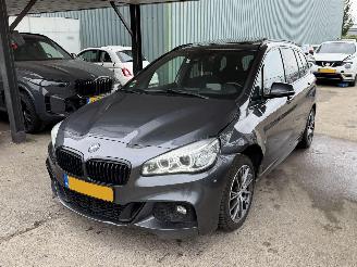  BMW 2-serie 220i M PAKKET PANO XENON 7 PERSOONS 2016/11