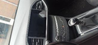 Peugeot 308 1.2i 5drs  110pk navi picture 8