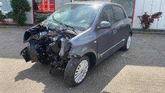 Vrakbiler auto Renault Twingo Twingo III (AH), Hatchback 5-drs, 2014 ZE R80 2021/8