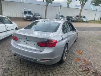BMW 3-serie 3 serie (F30), Sedan, 2011 / 2018 318d 2.0 16V picture 6