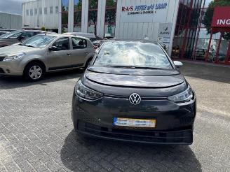 Vrakbiler auto Volkswagen ID.3 ID.3 (E11/E12), Hatchback 5-drs, 2019 First, Life, Pro 58 kWh 2020/8