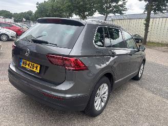 Volkswagen Tiguan 1.4 TSI CON. SERIES picture 4