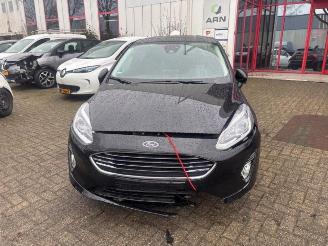 Vrakbiler auto Ford Fiesta Fiesta 7, Hatchback, 2017 1.0 EcoBoost 12V 2021/5
