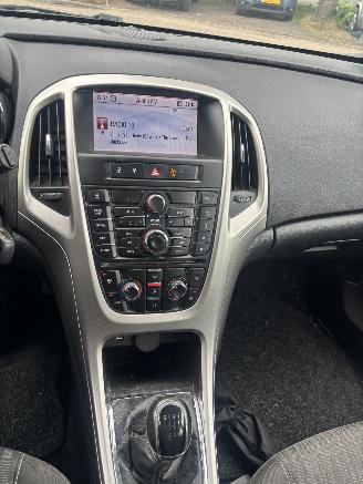 Opel Astra SPORTS TOURER 1.4 T EDITION picture 13