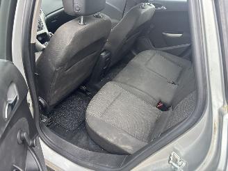 Opel Astra SPORTS TOURER 1.4 T EDITION picture 10
