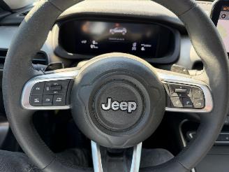 Jeep Avenger Automaat picture 30