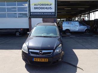 skadebil bedrijf Opel Zafira Zafira (M75), MPV, 2005 / 2015 1.9 CDTI 16V 2007/7