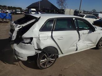 Audi A3 A3 Sportback (8VA/8VF), Hatchback 5-drs, 2012 / 2020 1.0 TFSI 12V picture 5