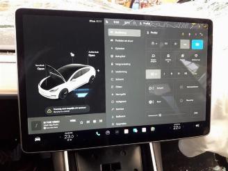 Tesla Model 3 Model 3, Sedan, 2017 Long Range AWD 75 kWh picture 14