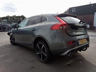 Volvo V-40 V40 (MV), Hatchback 5-drs, 2012 / 2019 2.0 D4 16V picture 5