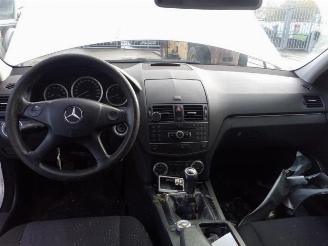 Mercedes C-klasse C (W204), Sedan, 2007 / 2014 2.2 C-200 CDI 16V picture 8