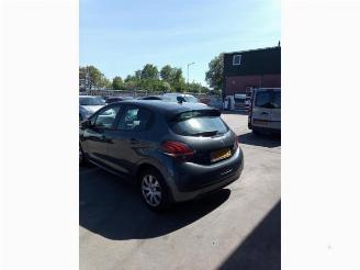 Peugeot 208 208 I (CA/CC/CK/CL), Hatchback, 2012 / 2019 1.6 Blue HDi 100 picture 5