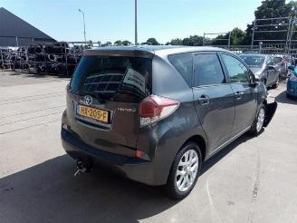 Toyota Verso S Verso S, MPV, 2010 / 2016 1.33 16V Dual VVT-I picture 4