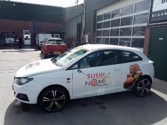 Seat Ibiza Ibiza IV SC (6J1), Hatchback 3-drs, 2008 / 2016 1.4 16V picture 5