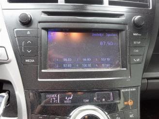 Toyota Prius Plus Prius Plus (ZVW4), MPV, 2011 1.8 Hybrid 16V picture 22