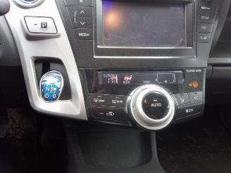 Toyota Prius Plus Prius Plus (ZVW4), MPV, 2011 1.8 Hybrid 16V picture 21