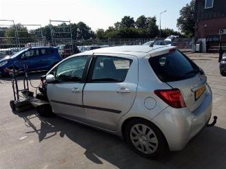 Toyota Yaris Yaris III (P13), Hatchback, 2010 / 2020 1.5 16V Hybrid picture 4