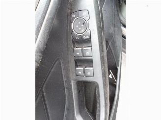 Ford Focus Focus 4 Wagon, Combi, 2018 1.0 Ti-VCT EcoBoost 12V 125 picture 12