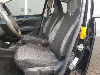 Peugeot 108 1.0 e-VTi Active picture 12