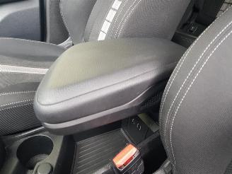 BMW 2-serie Gran Tourer 216d Essential picture 23