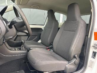 Volkswagen Up! 1.0 move up! picture 13