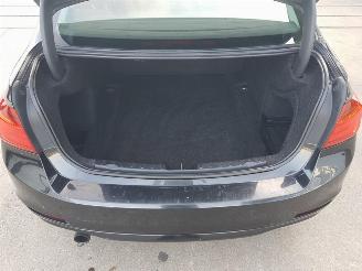 BMW 3-serie 320i Executive picture 29