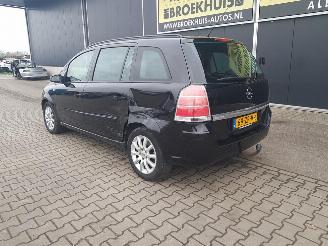 Opel Zafira 1.6 Temptation picture 8