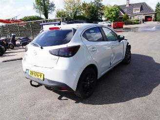 Voiture accidenté Mazda 2 1.5 SkyActiv-G 90 2019/1