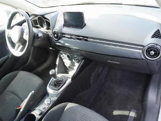 Mazda 2 1.5 SkyActiv-G 90 picture 9