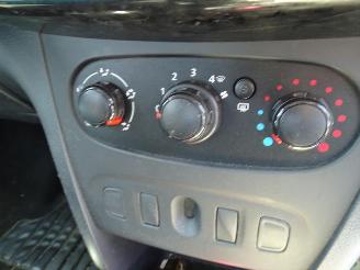 Dacia Sandero 1.0 picture 6
