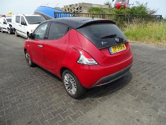 Lancia Ypsilon 1.2 picture 2