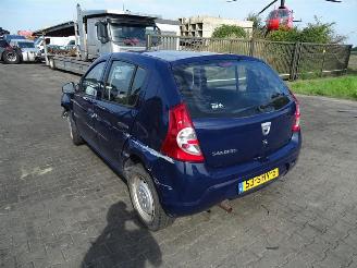 Dacia Sandero 1.2 16v picture 2