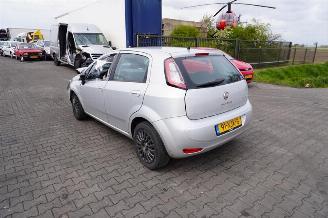 Fiat Punto 0.9 TwinAir picture 2