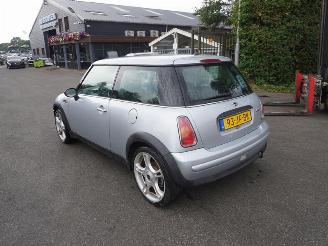 Mini One 1.6 16v picture 2