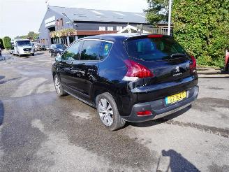 Peugeot 3008 1.2 e-THP picture 2