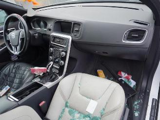 Volvo V-60 D5 20V AWD Twin Engine Plug-in Hybrid picture 5