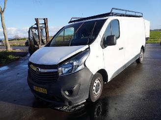 Opel Vivaro 1.6 CDTi BiTurbo picture 3