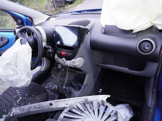 Toyota Aygo 1.0 12v picture 5
