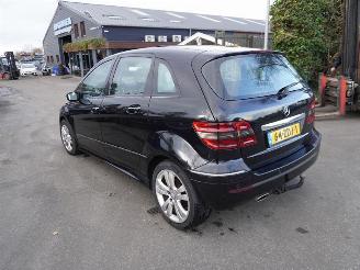 Mercedes B-klasse 200 CDi picture 2