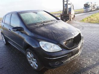 Mercedes B-klasse 170 picture 4