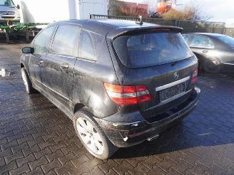 Mercedes B-klasse 170 picture 2