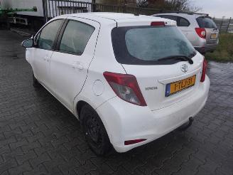 Toyota Yaris 1.33 16v picture 2