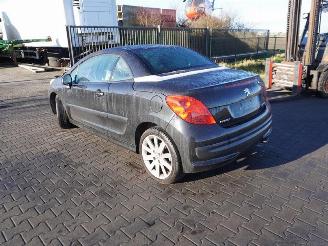 Peugeot 207 CC 1.6  16v picture 2
