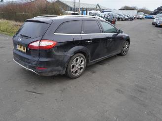 Démontage voiture Ford Mondeo Wagon 2.5 20v 2008/3
