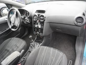 Opel Corsa 1.4 16v picture 8