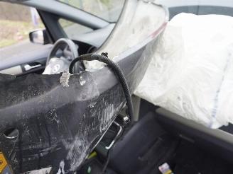 Opel Zafira 2.2 16v picture 5