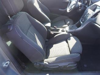 Opel Astra GTC 1.4 Turbo picture 8