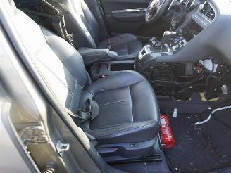 Peugeot 5008 1.6 HDiF picture 8