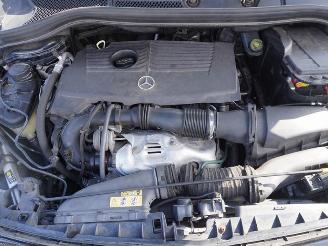 Mercedes B-klasse 180 picture 9