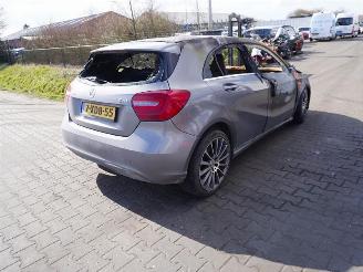 Vrakbiler auto Mercedes A-klasse 180 CDi 2014/7